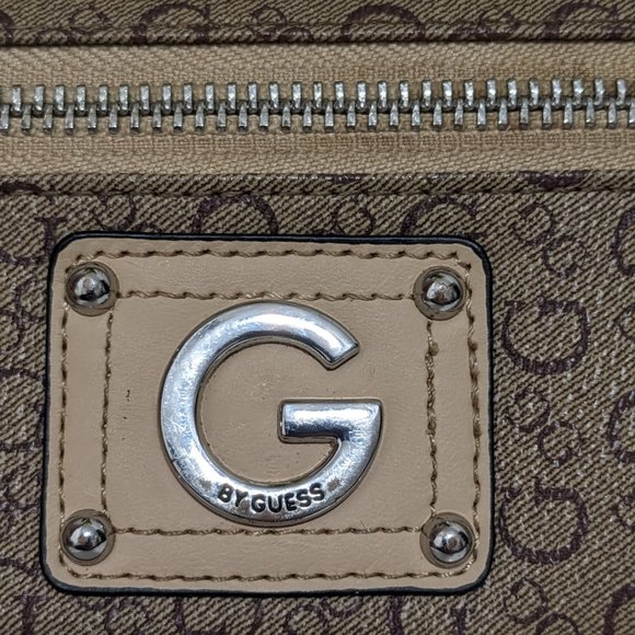 GUESS Women's Wristlet wallet Brown - Picture 12 of 12